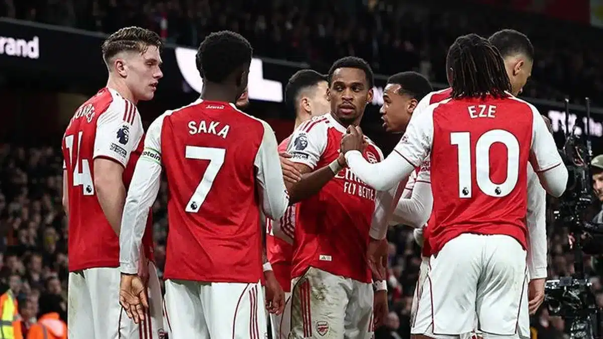 arsenal - chelsea — TR news