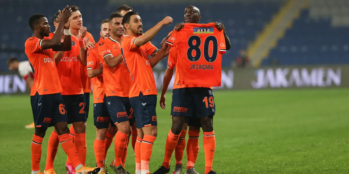 başakşehir - antalyaspor — TR news