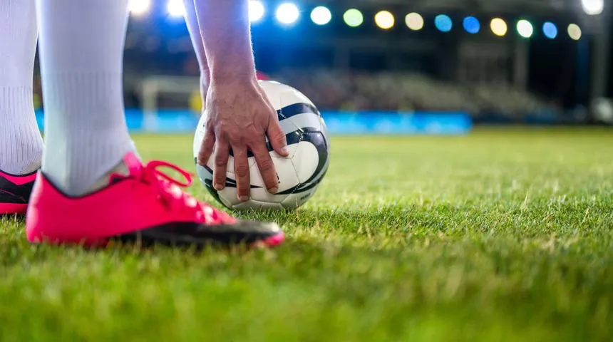 galatasaray formasıyla en çok gol atan futbolcular — TR news