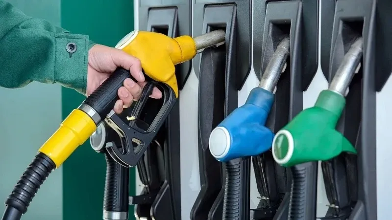 Akaryakıt: Türkiye’de  Fiyatları Yeniden Yükseliyor