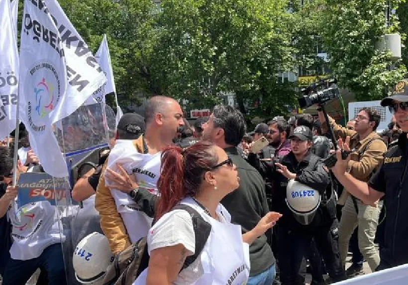 yusuf tekin istifa mı etti — TR news