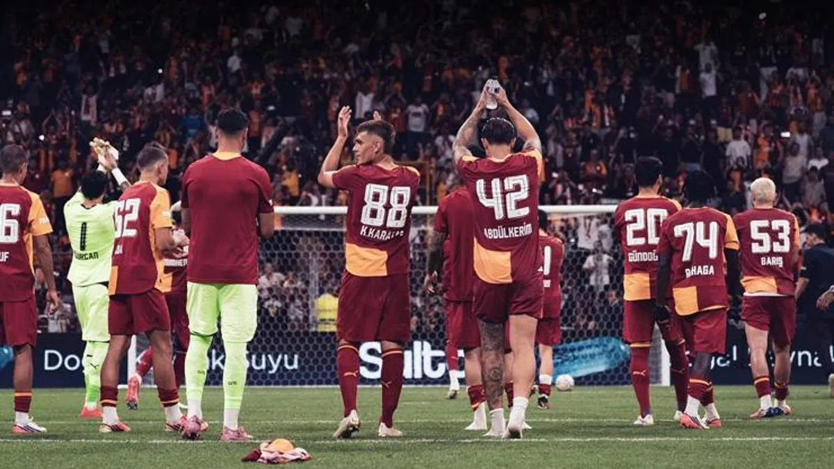 Galatasaray'da taraftar üstüne düşeni yaptı! Kâr eden tek takım: Dudak uçuklatan rakam