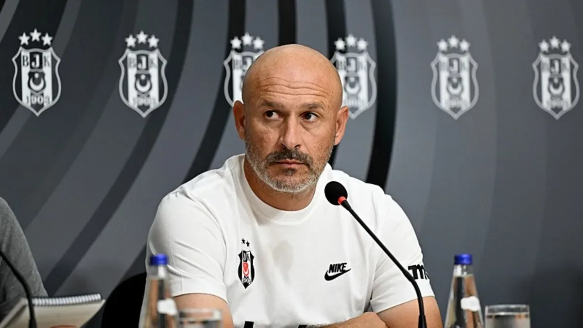 Beşiktaş Teknik Direktörü Vincenzo Italiano konuşuyor | CANLI